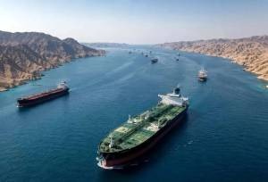 توقیف نفتکش اماراتی هنگام عبور از تنگه هرمز